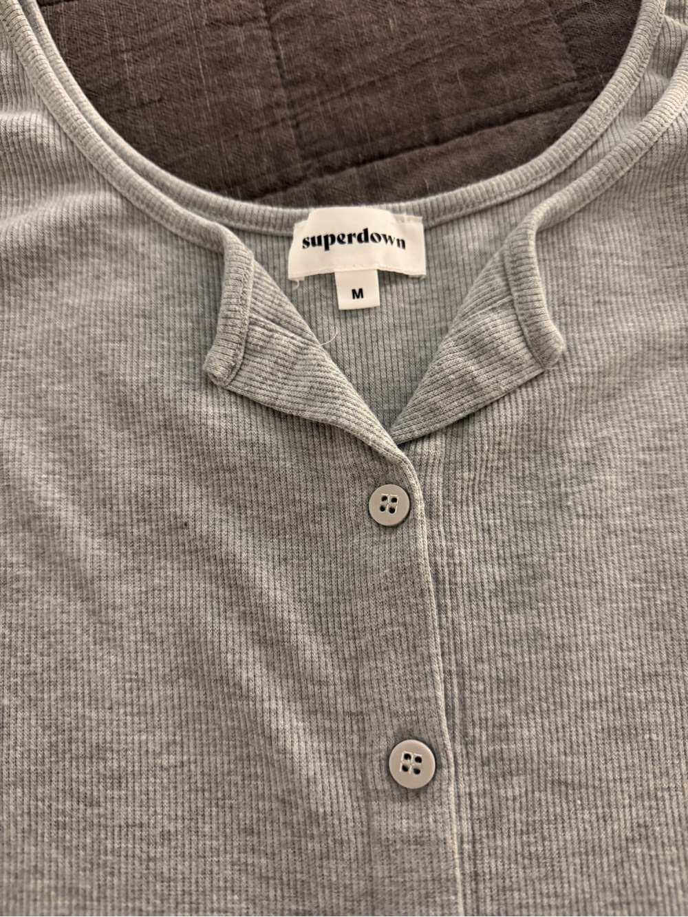 superdown Light Gray Ribbed Button-Up Tank - Picture 2 of 5